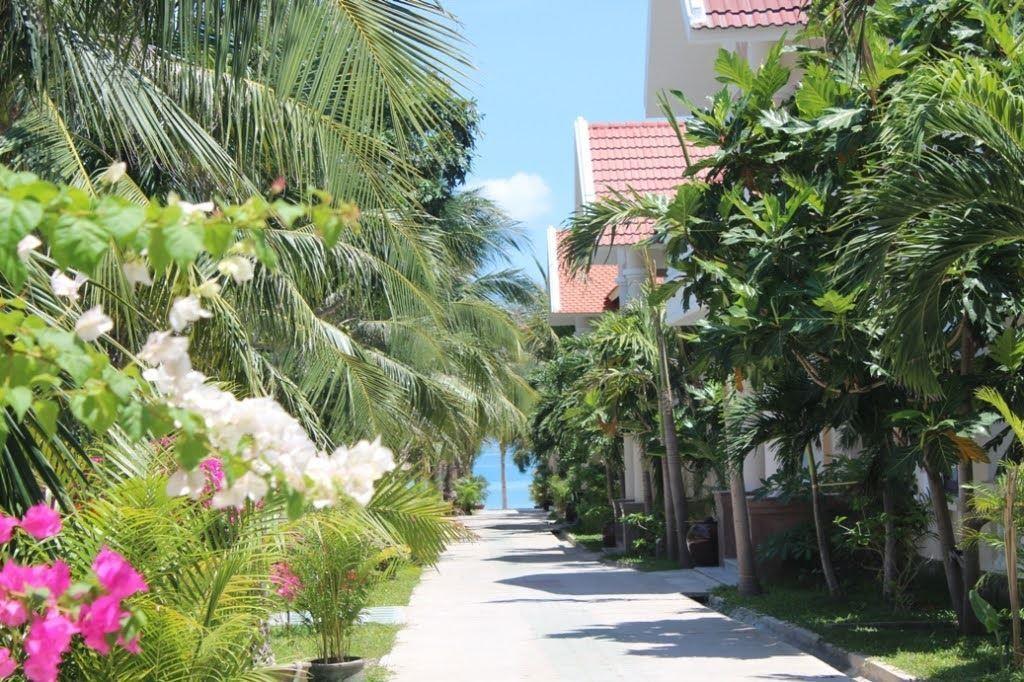 Gm Doc Let Beach Resort